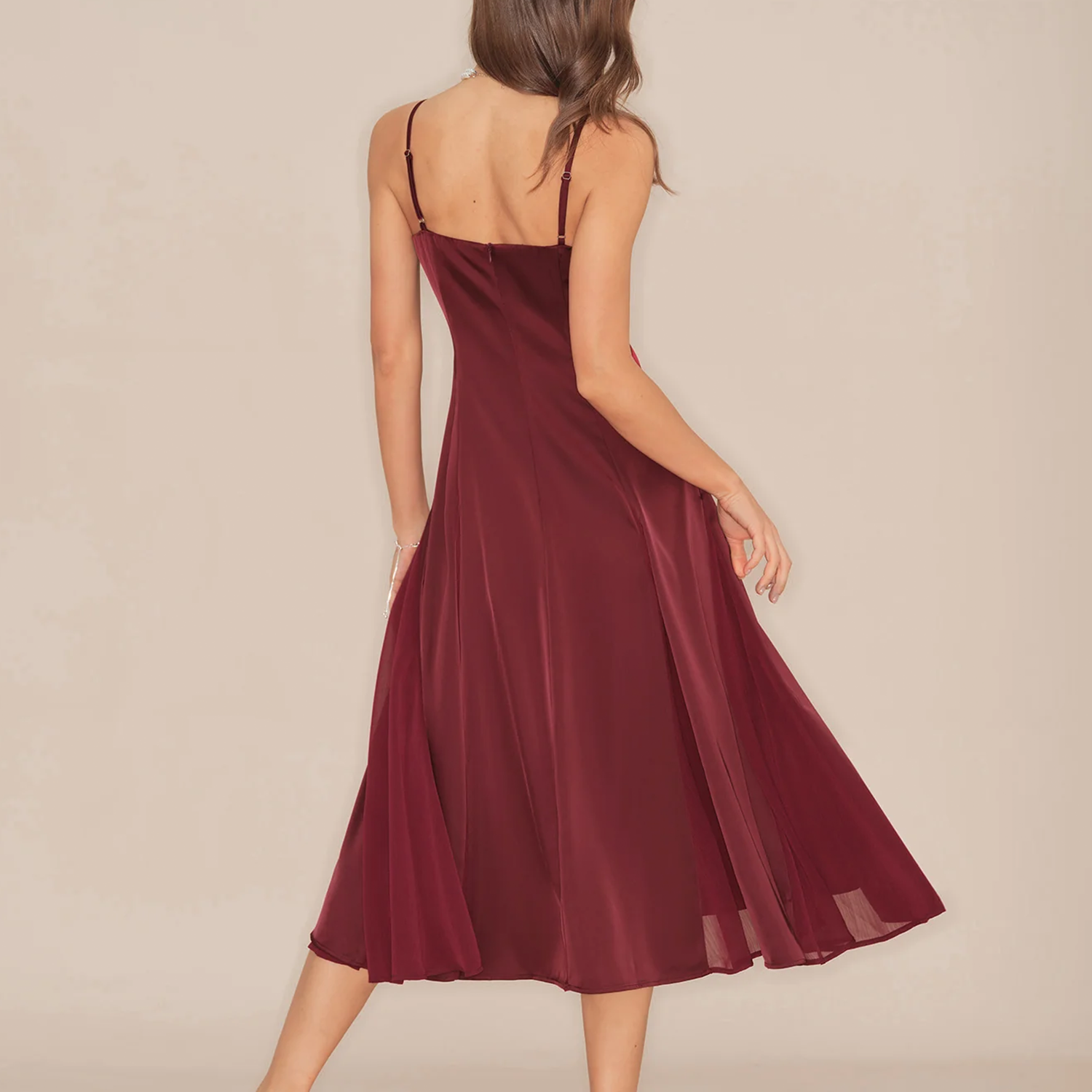 Weinrotes Träger‑Midi‑Kleid im A‑Linien‑Schnitt für festliche Anlässe